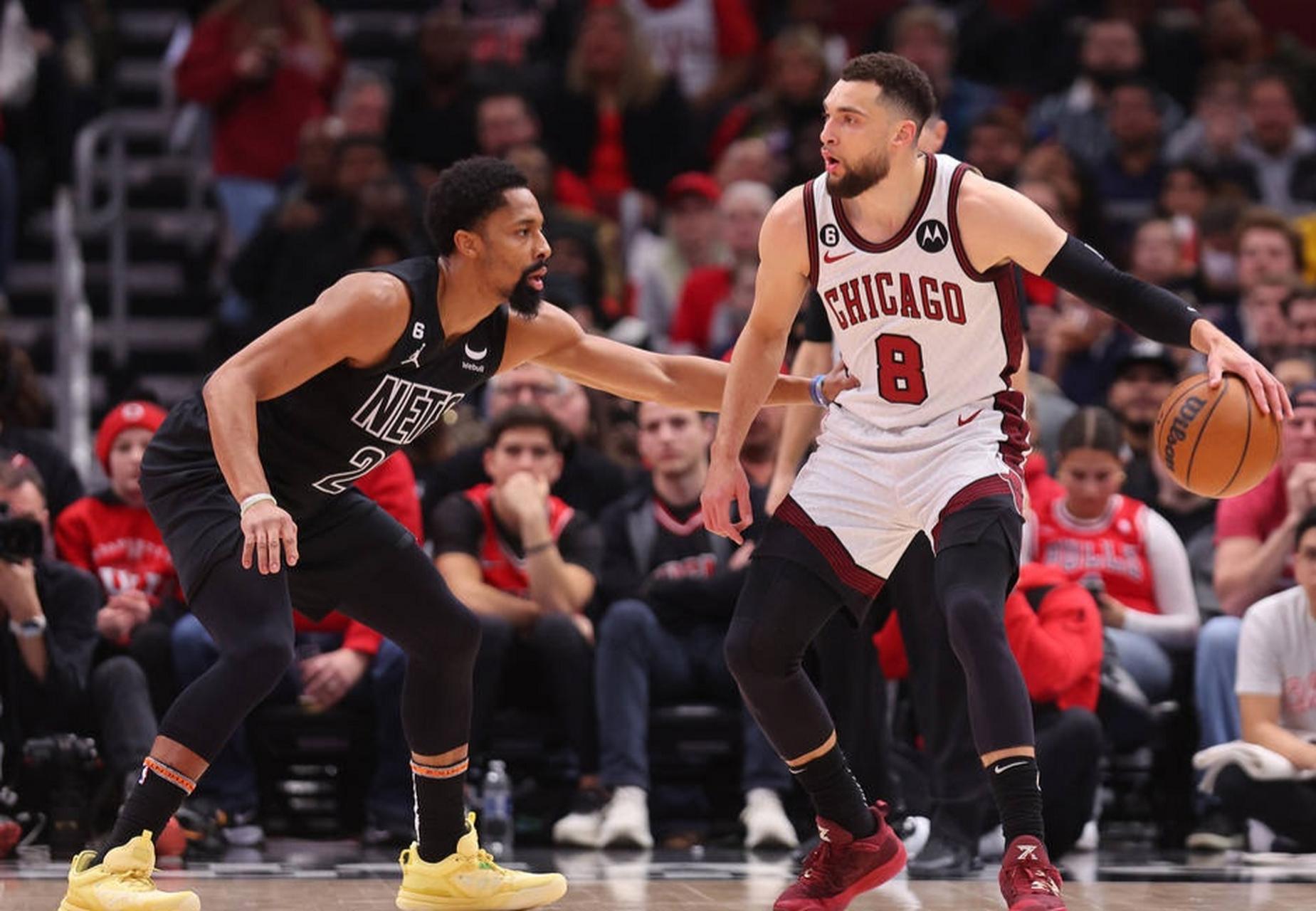 bet365_芝加哥公牛NBA战胜布鲁克林篮网拉文三分制胜的简单介绍